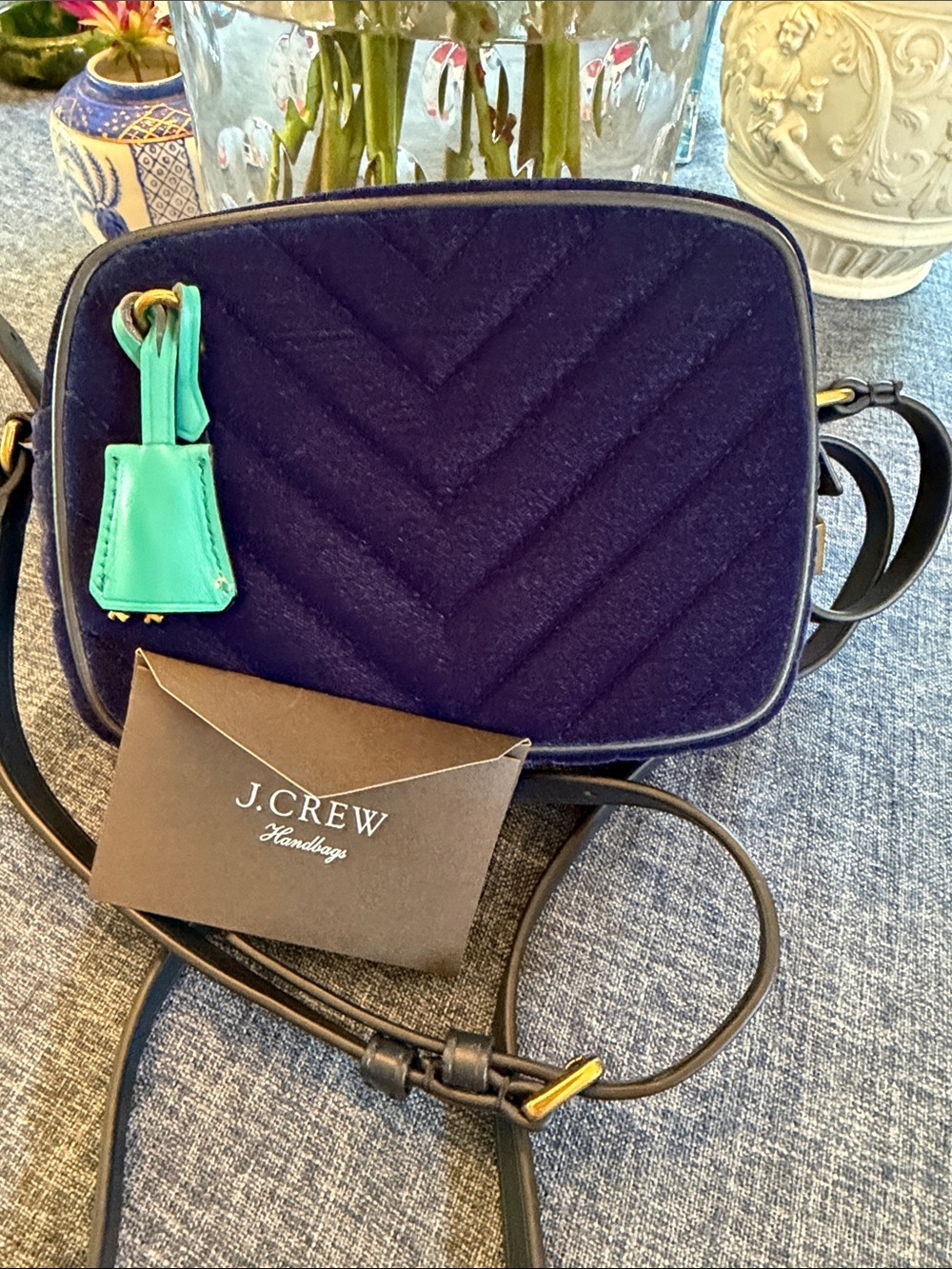 J. Crew Navy Quilted navy  velvet  Crossbody with Teal Accent like new